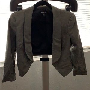 Bebe crop grey blazer